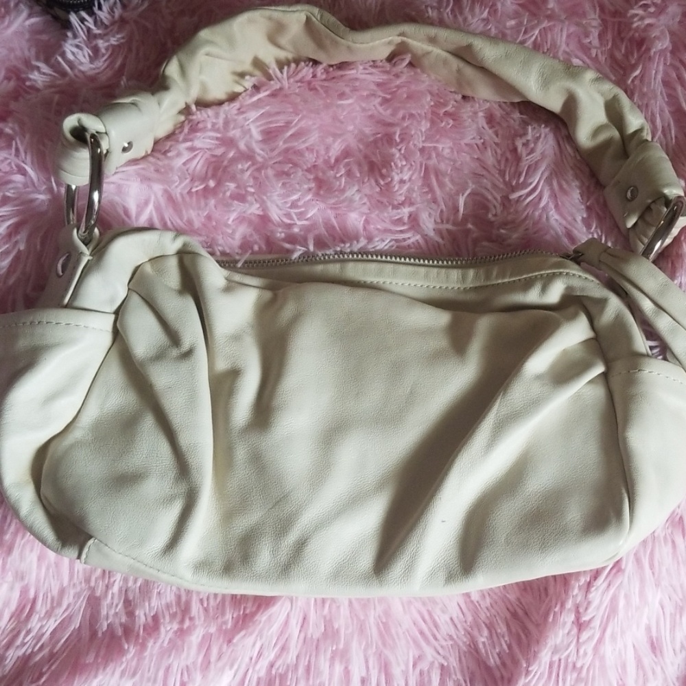 COACH WHITE SOFT LEATHER SHOULDER BAG